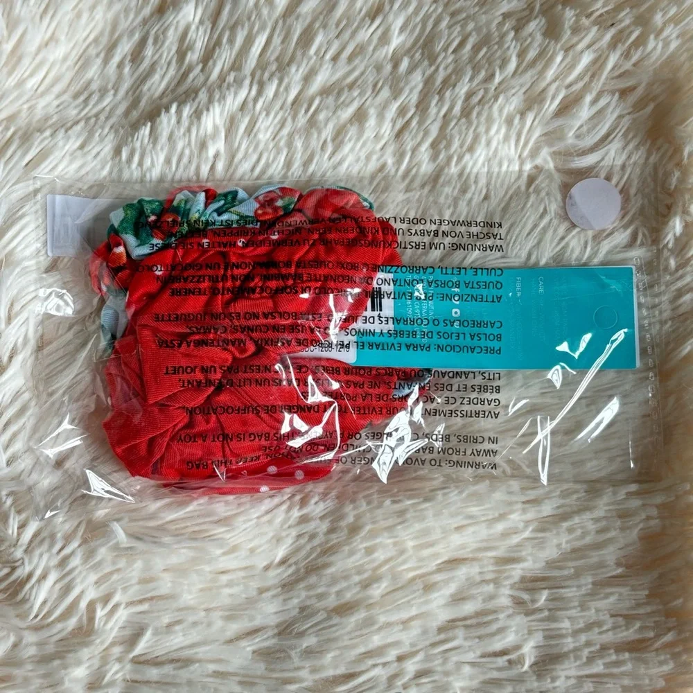 Posh Peanut Winter Lily Scrunchie Set NWT